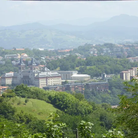 Cr Luarri Guest house 3*