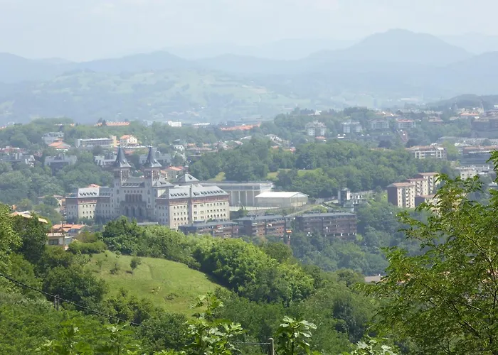 Cr Luarri Pensión 3*