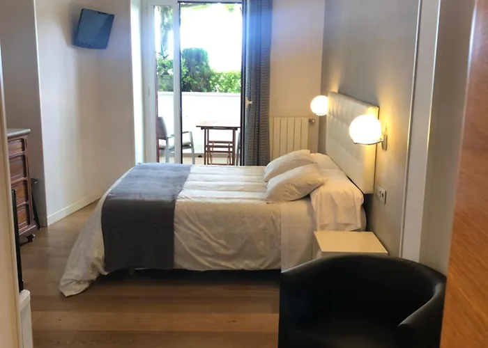 Cr Luarri 3* San Sebastián