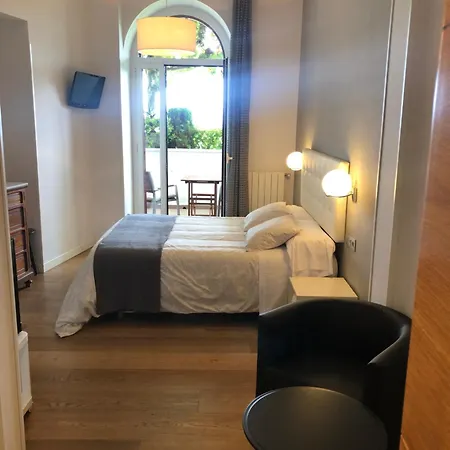 Cr Luarri 3* סן סבסטיאן