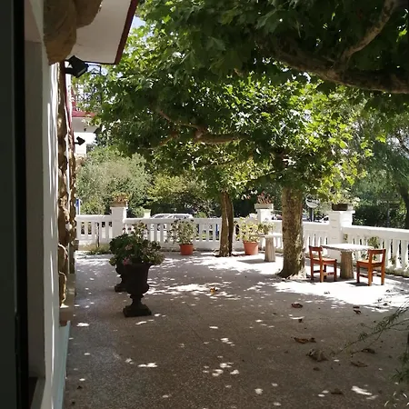 Pensjonat Cr Luarri San Sebastián